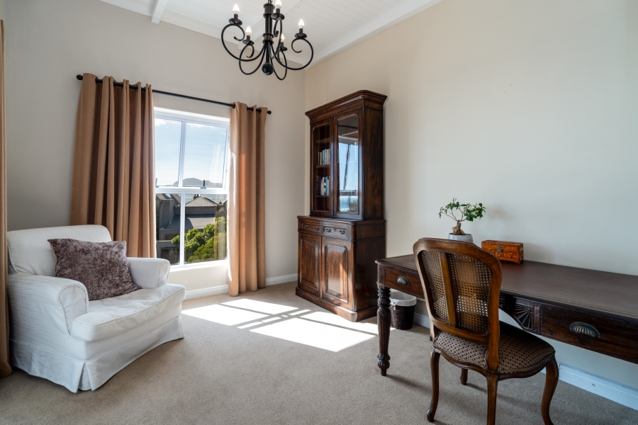 4 Bedroom Property for Sale in Kommetjie Western Cape